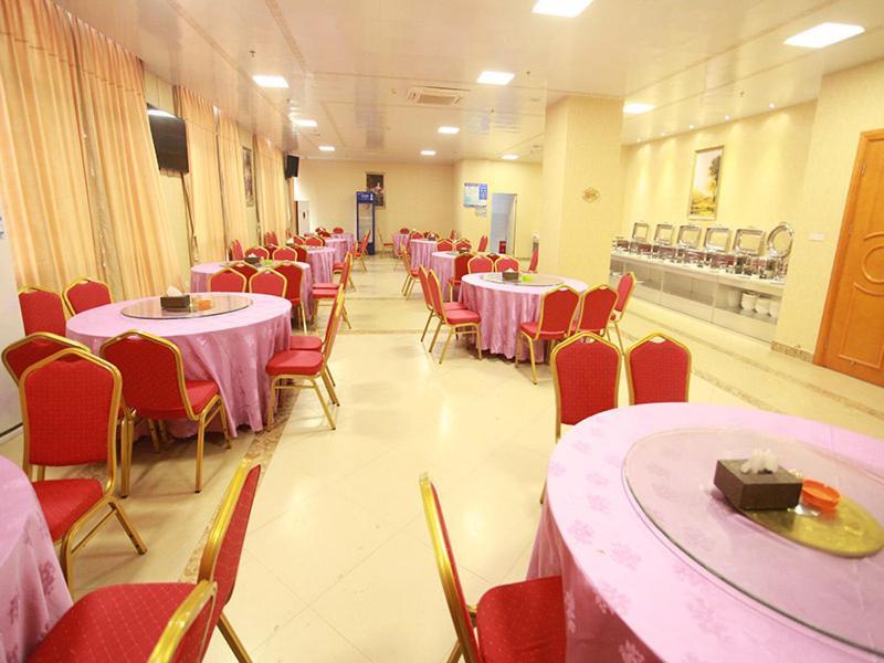 Vienna International Hotel Guigang Hecheng Road Екстер'єр фото